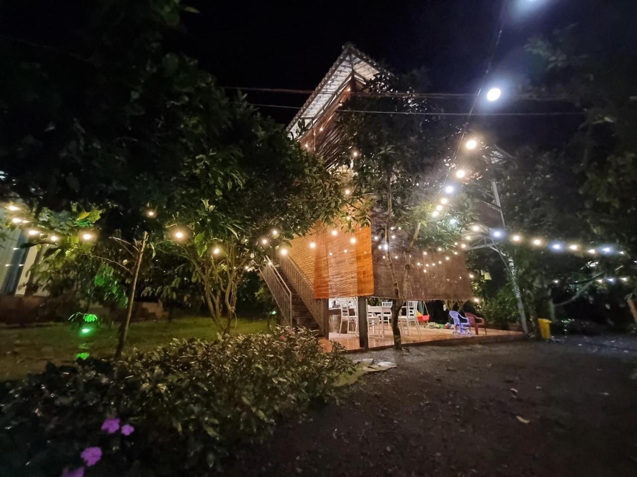 Homestay Vuon Trai Cay Nhiet Doi Vo Uu Garden Bao Loc Bagian luar foto